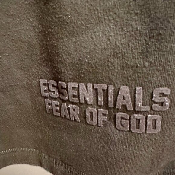 Fear of God ESSENTIALS Brown Heavy Fleece Soccer Sweat Shorts - Picture 3 of 4